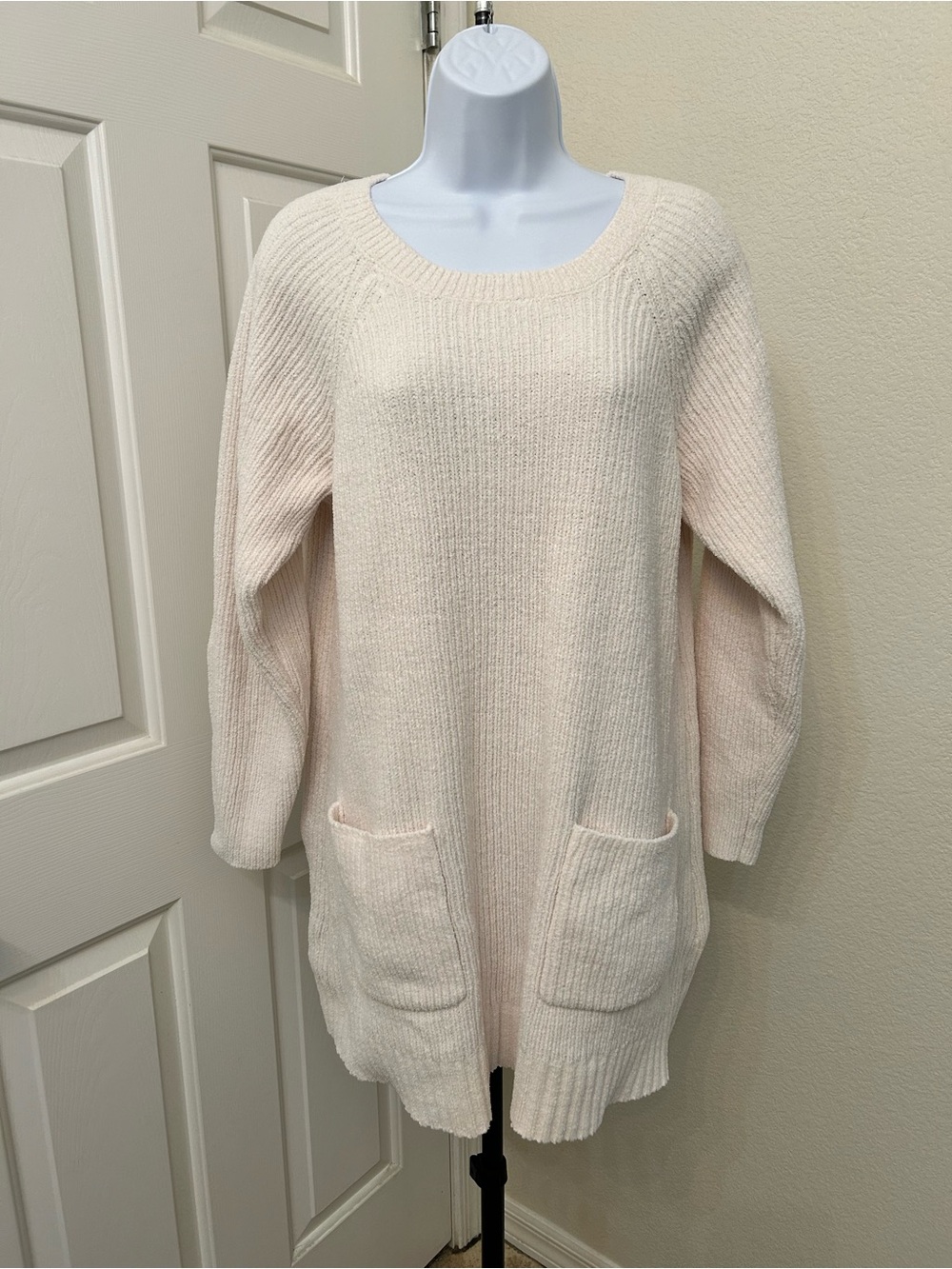 Cozy Cream Longline Pocket Sweater